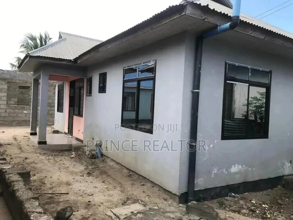 3bdrm House in Evans Mansah, Temeke for Sale in Temeke