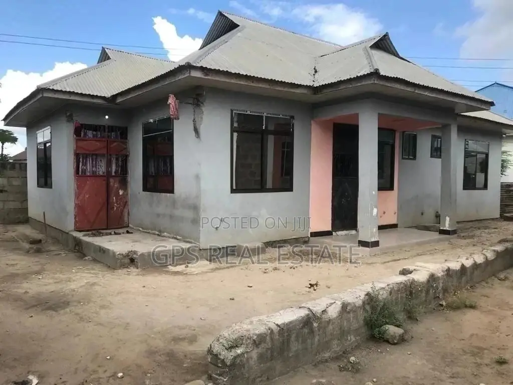3bdrm House in Evans Mansah, Temeke for Sale in Temeke