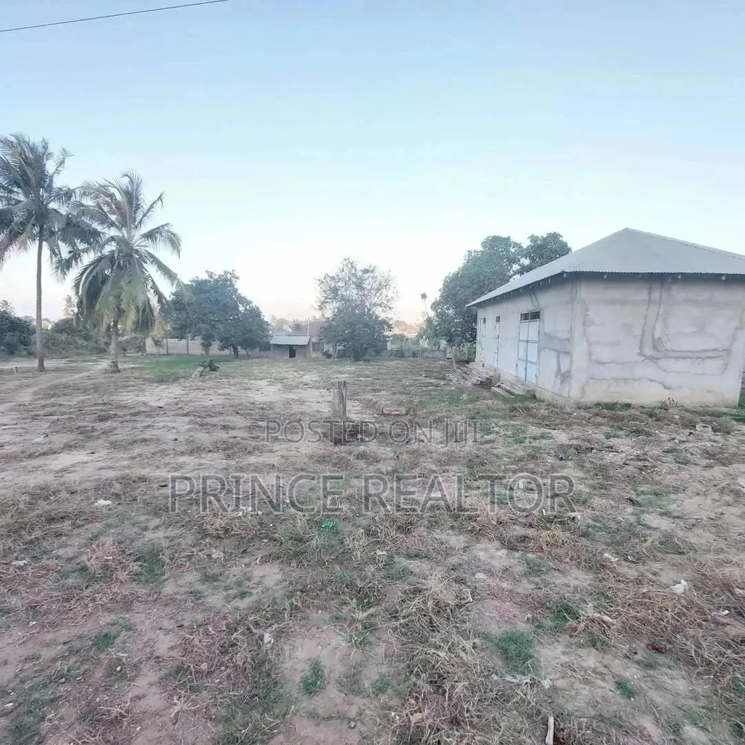 Land in Sale at Kibada in Kigamboni
