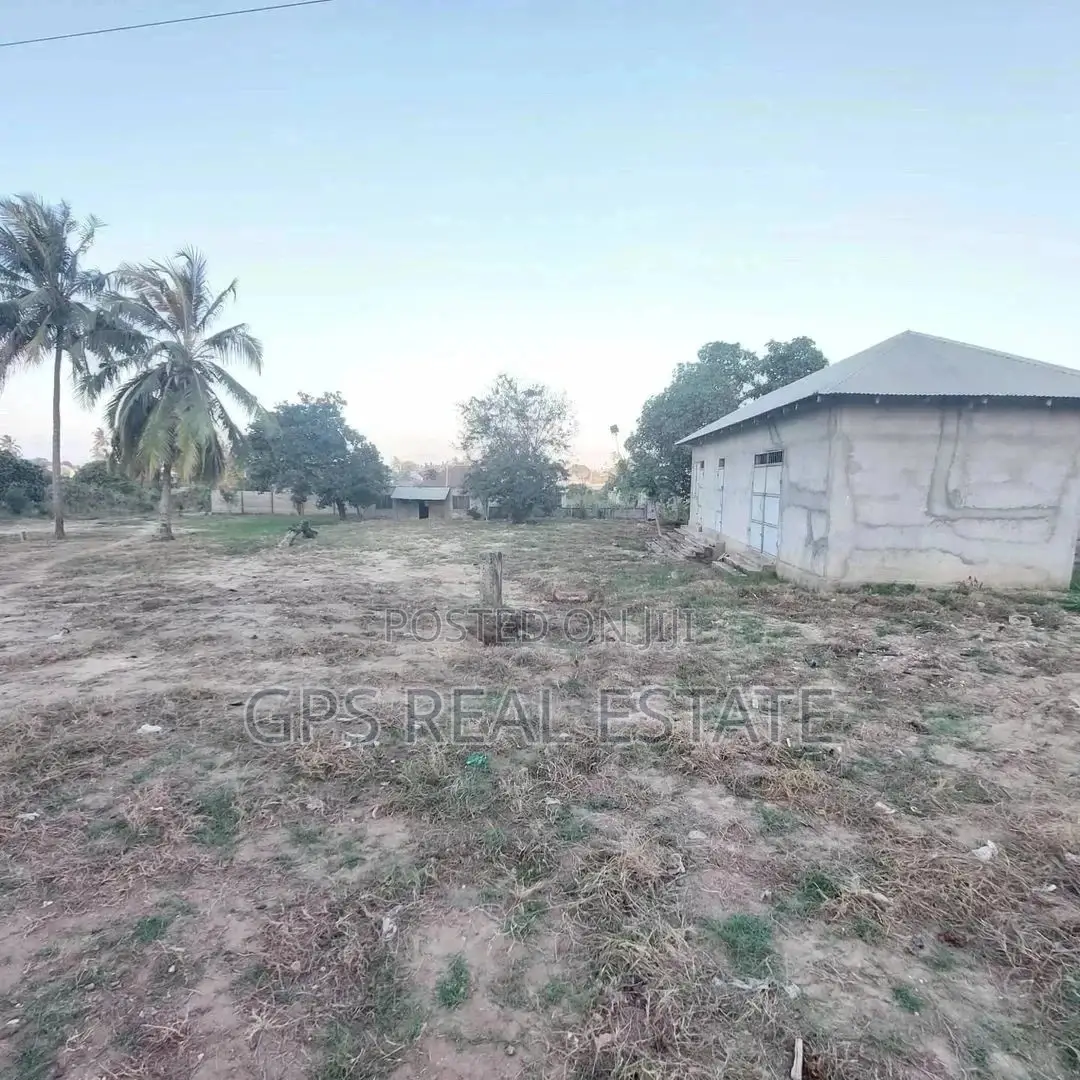 Land in Sale at Kibada in Kigamboni