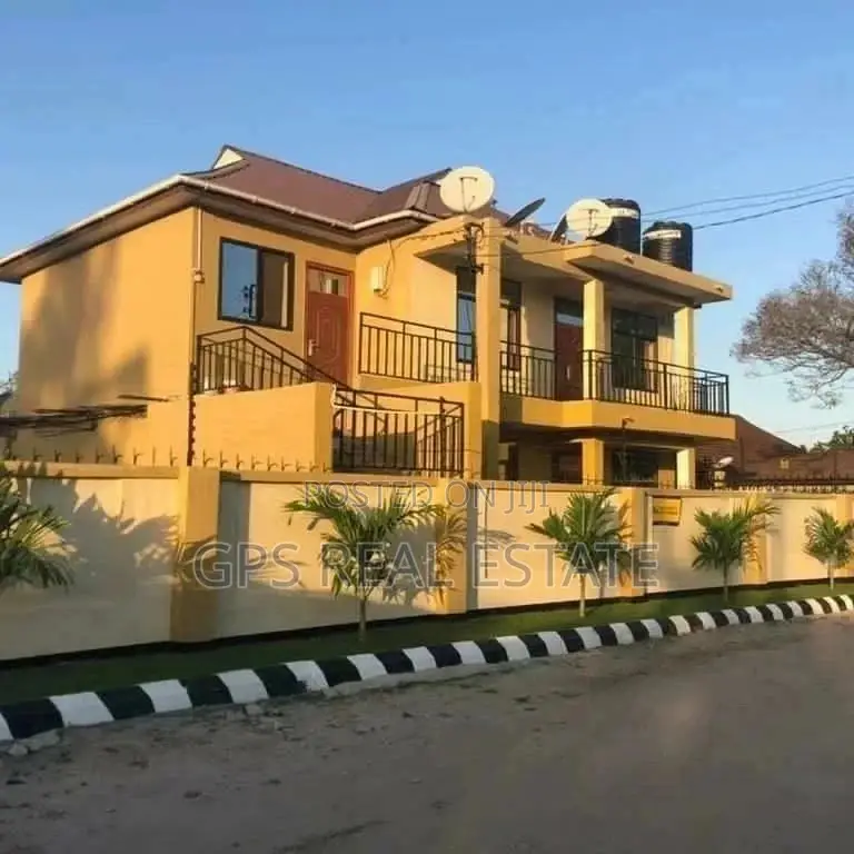 3bdrm House in Enzo Mansa, Kinondoni for Rent in Kinondoni
