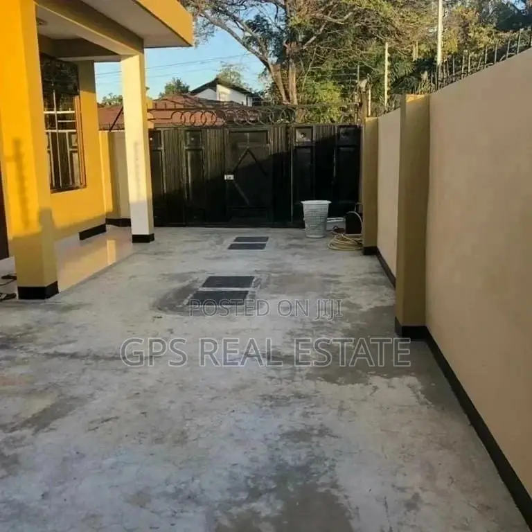3bdrm House in Enzo Mansa, Kinondoni for Rent in Kinondoni
