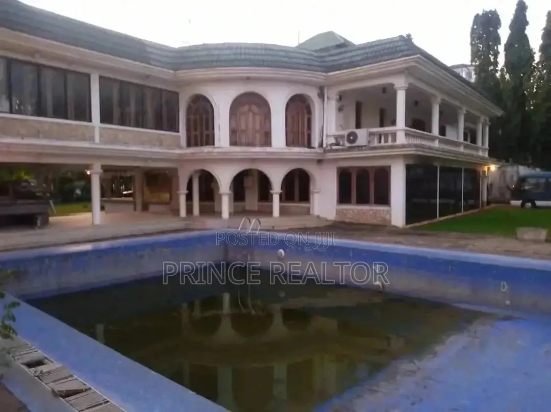 7bdrm House in Evans Mansa, Kinondoni for Sale in Kinondoni