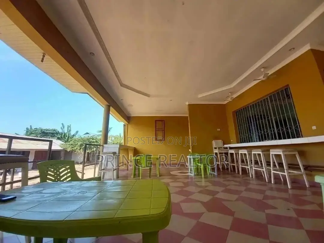 Bar for Sale in Kinondoni