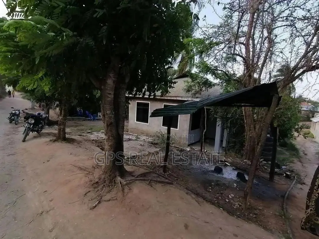 2bdrm House in Evans Mansa, Kinondoni for Sale in Kinondoni