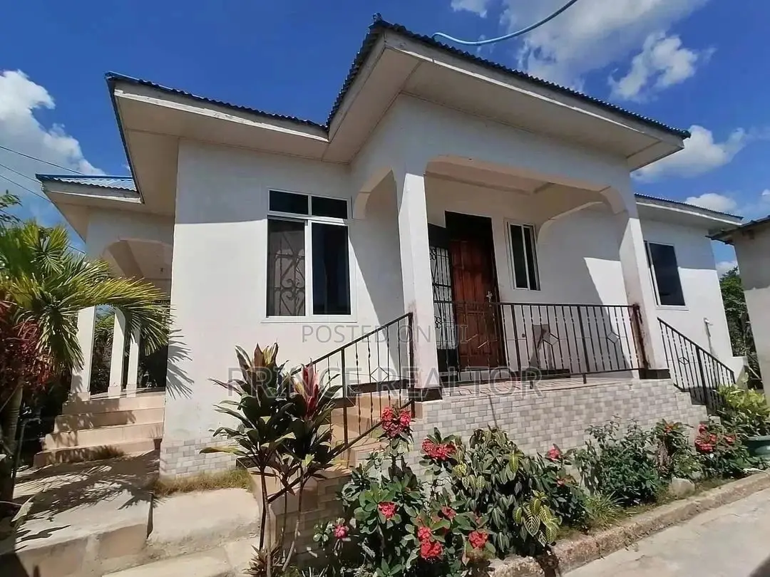 3bdrm House in Evans Mansa, Kinondoni for Sale in Kinondoni