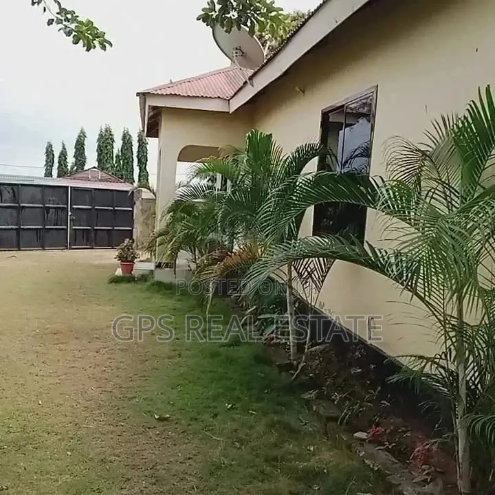 3bdrm House in Evans Mansa, Kinondoni for Sale in Kinondoni