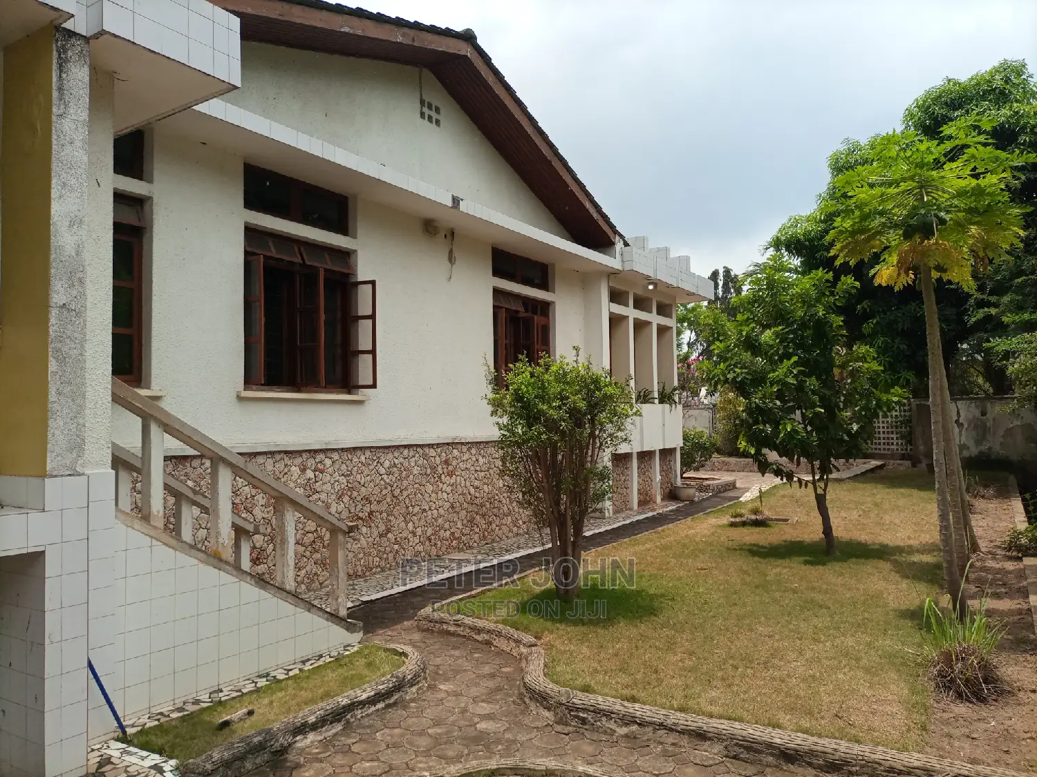 6bdrm House in Regent Estate, Mikocheni for sale in Mikocheni