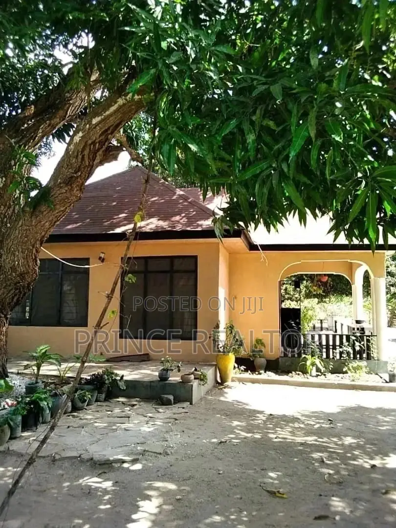 3bdrm House in Peter Slayo, Kigamboni for Sale in Kigamboni