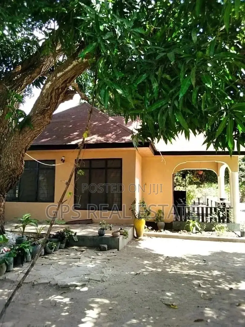 3bdrm House in Peter Slayo, Kigamboni for Sale in Kigamboni
