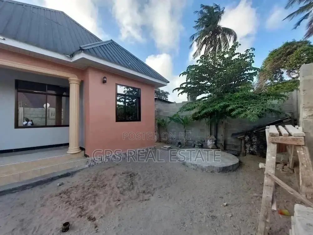 3bdrm House in Peter Slayo, Kigamboni for Sale in Kigamboni
