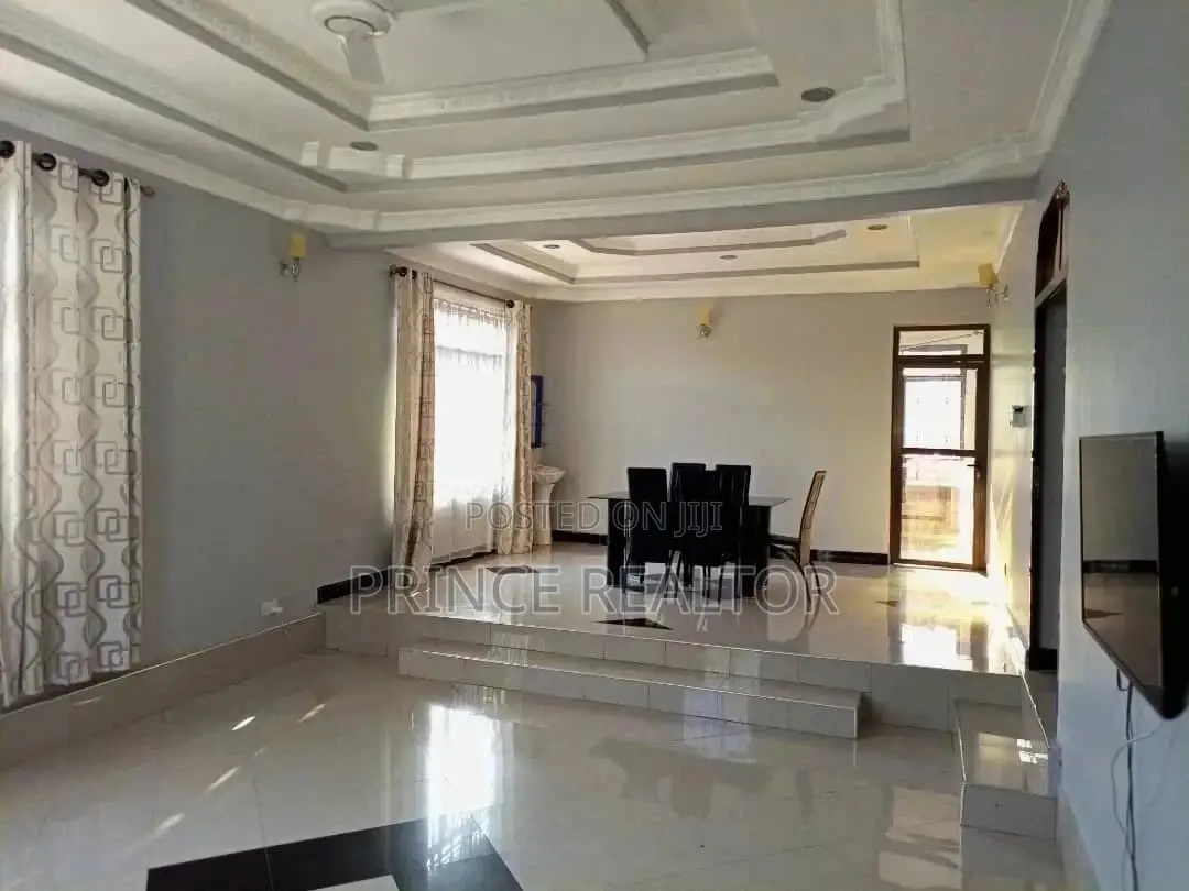 4bdrm House in Peter Slayo, Kinondoni for Sale in Kinondoni