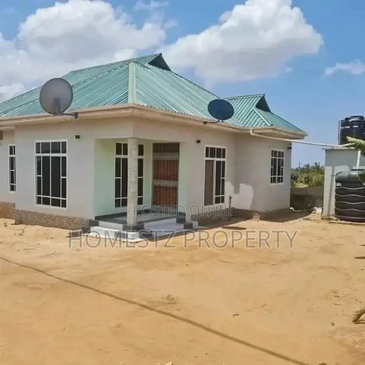 3bdrm House in Peter Slayo, Kinondoni for Sale in Kinondoni