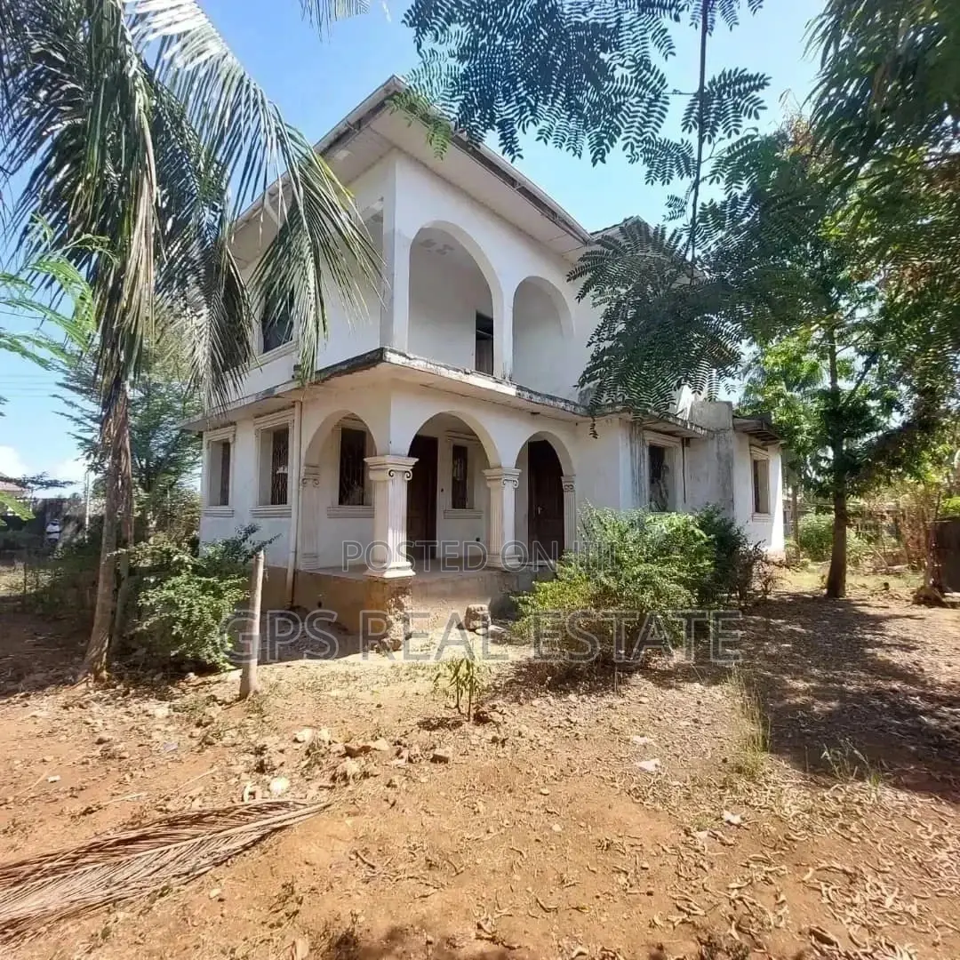 6bdrm Bungalow in Peter Slayo, Kigamboni for Sale in Kigamboni
