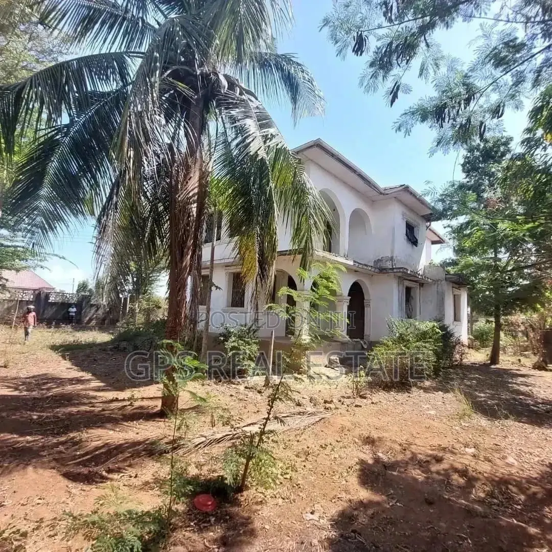 6bdrm Bungalow in Peter Slayo, Kigamboni for Sale in Kigamboni
