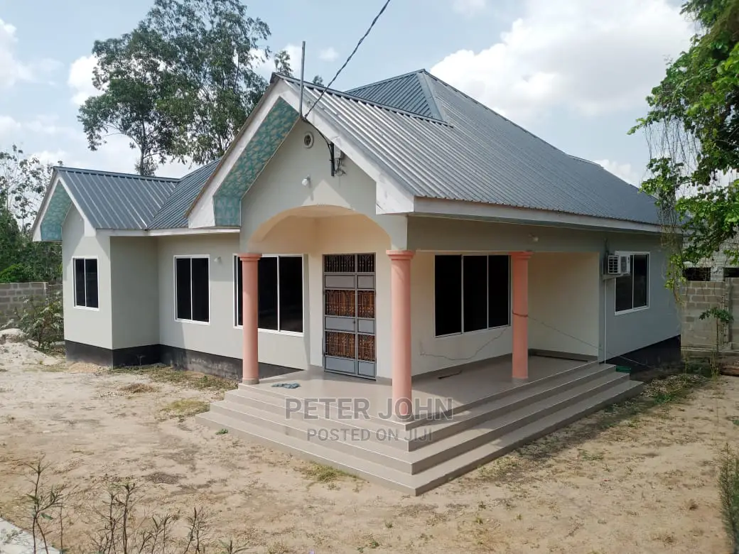 4bdrm House in Bunju for Sale in Bunju