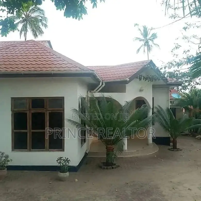 3bdrm House in Mansa Mansa, Ilala for Sale in Ilala