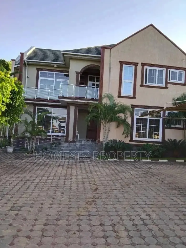 5bdrm House in Mansa Mansa, Kinondoni for Sale in Kinondoni