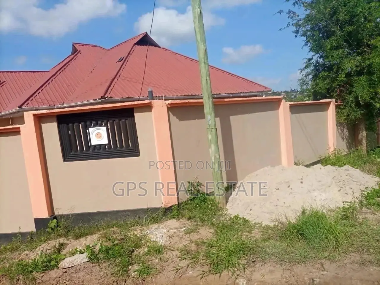 3bdrm House in Eva Mansa, Kinondoni for Sale in Kinondoni