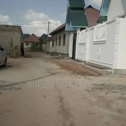 Three Bedroom House In Mbagala Chamazi For Sale in Temeke