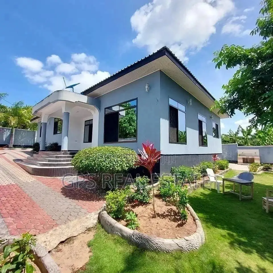 3bdrm House in Rizik Mansa, Kinondoni for Sale in Kinondoni