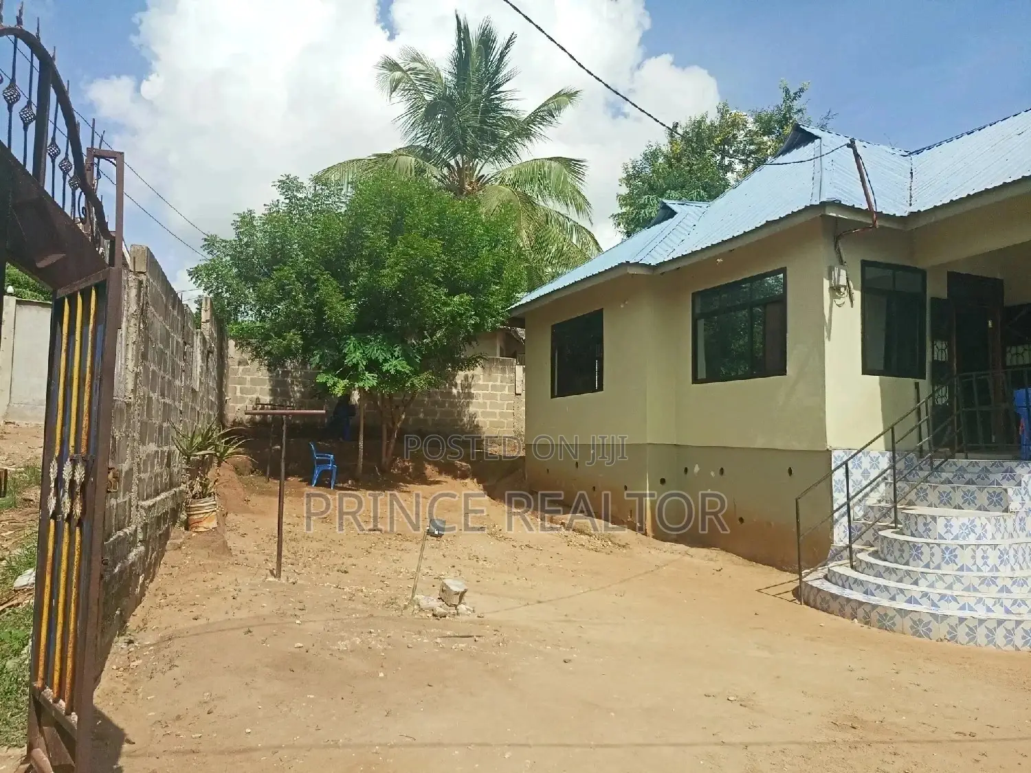 3bdrm House in Eva Mansa, Kinondoni for Sale in Kinondoni