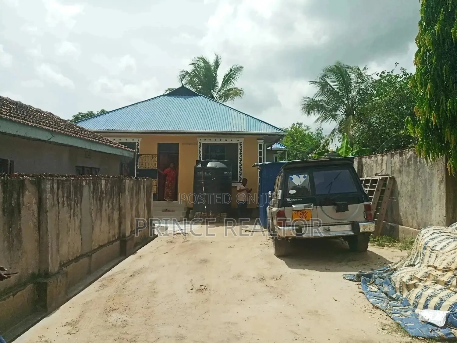 3bdrm House in Rizick Mansa, Kinondoni for Sale in Kinondoni