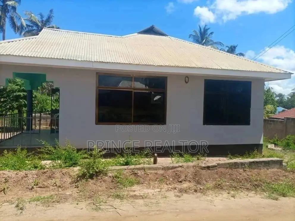 3bdrm House in Evans Mansa, Kinondoni for Sale in Kinondoni