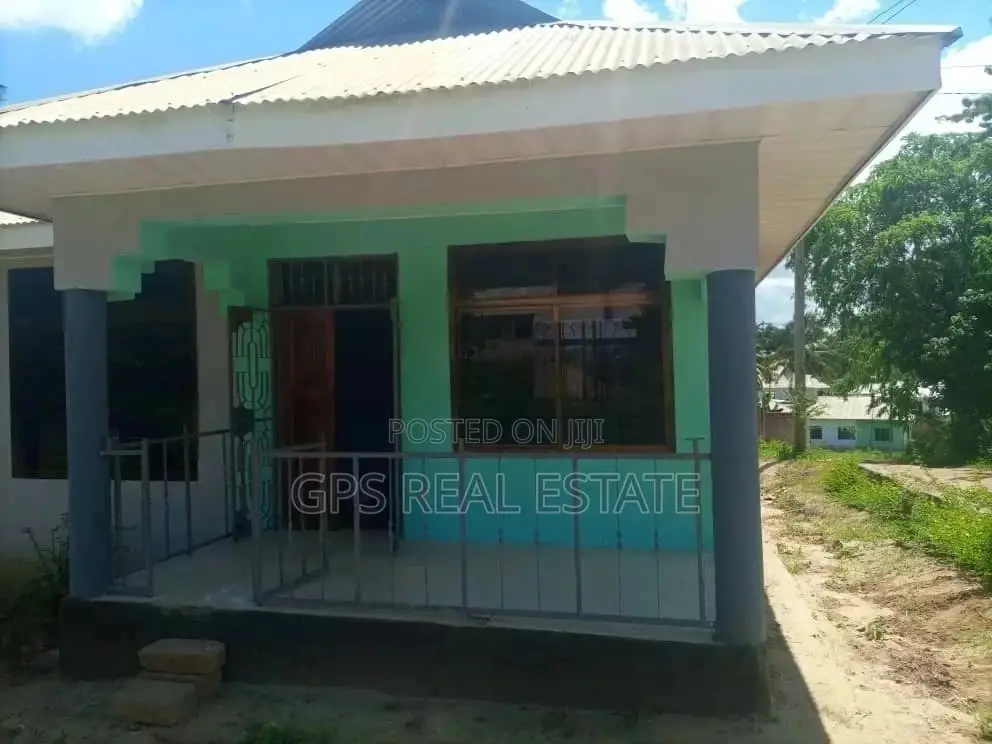 3bdrm House in Evans Mansa, Kinondoni for Sale in Kinondoni