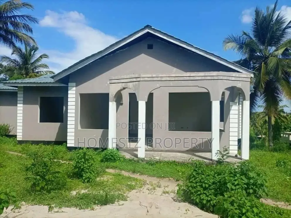 4bdrm House in Evans Mansa, Kinondoni for Sale in Kinondoni