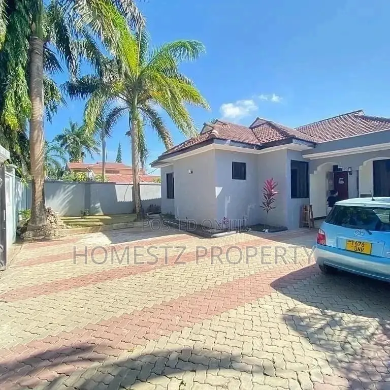 3bdrm House in Safari Slayo, Kinondoni for Sale in Kinondoni