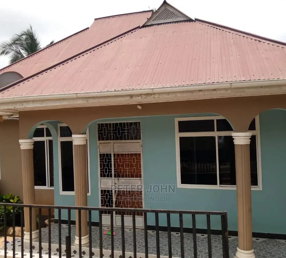 3bdrm House in Mbezi for Sale in Mbezi