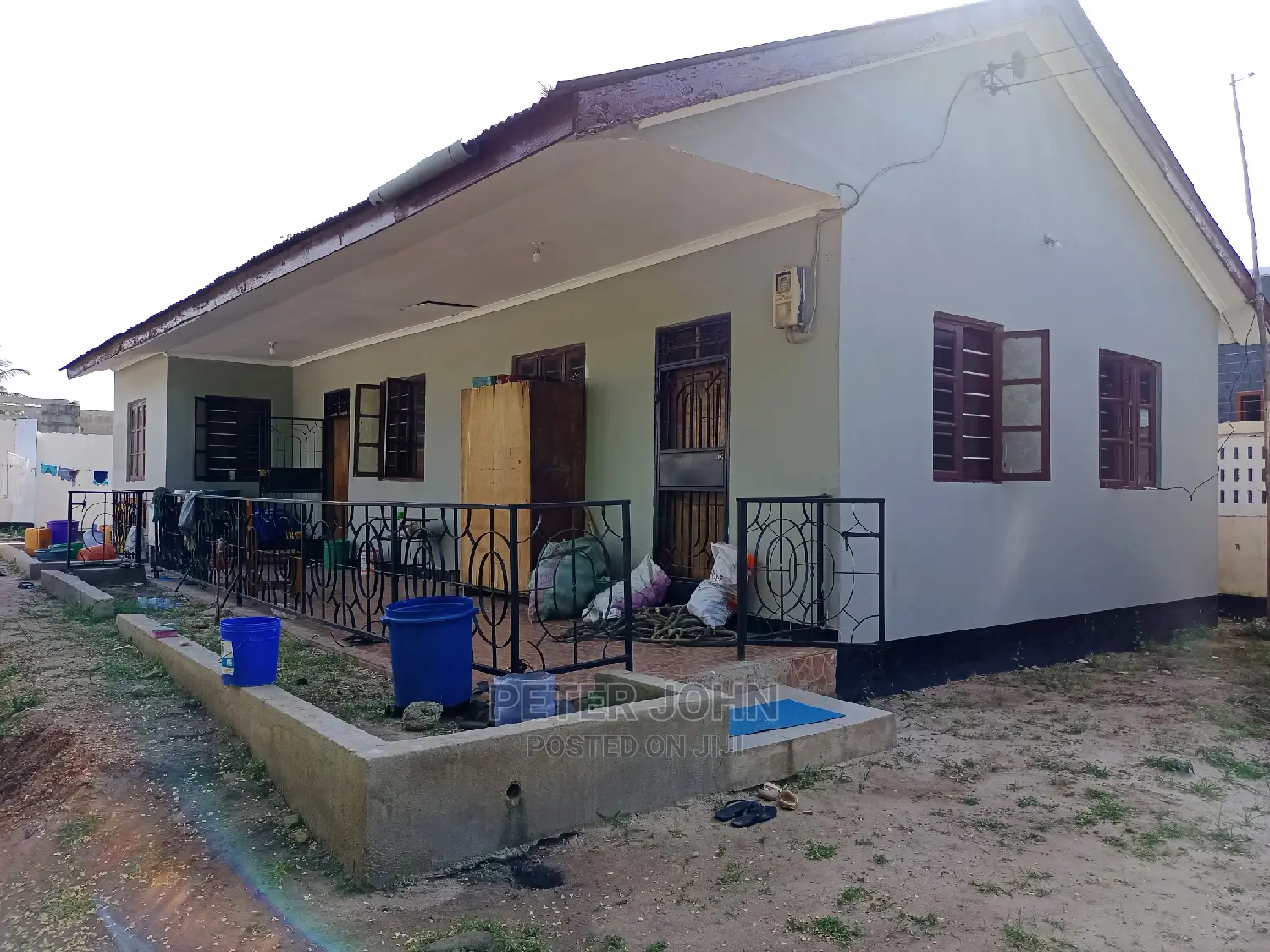 Nyumba Ina Hati in Goba