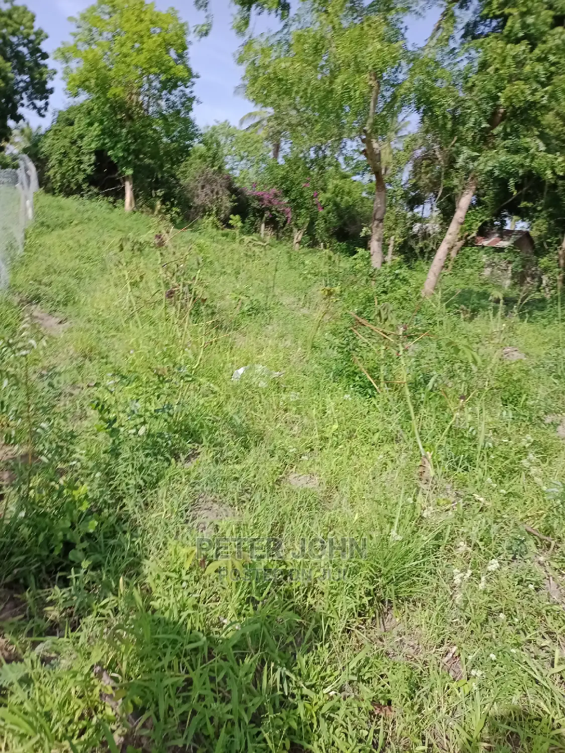Kiwanja Tambarare in Goba