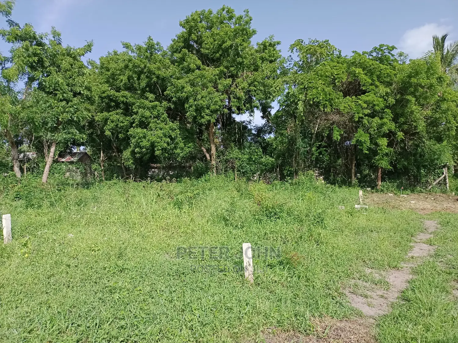 Kiwanja Tambarare in Goba