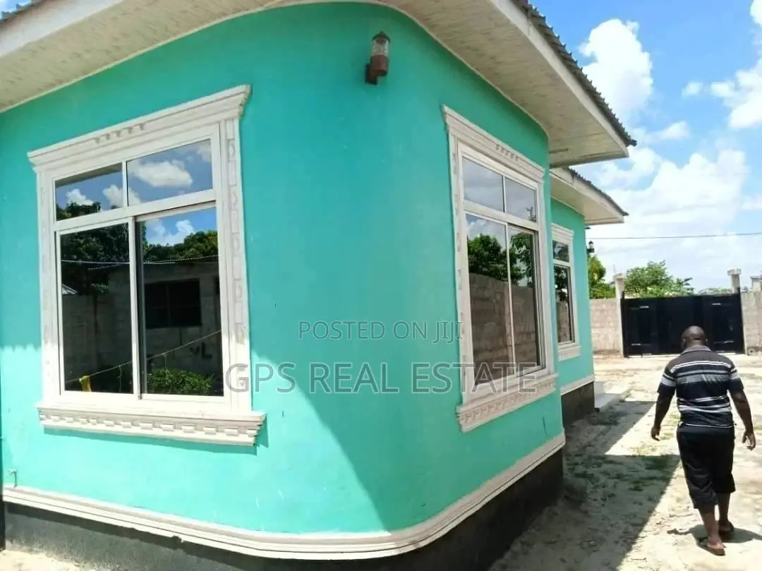 3bdrm House in Safari Mansa, Ilala for Sale in Ilala