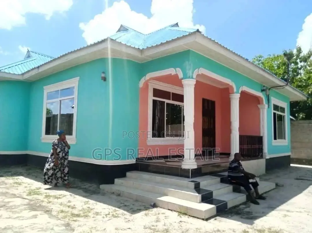 3bdrm House in Safari Mansa, Ilala for Sale in Ilala