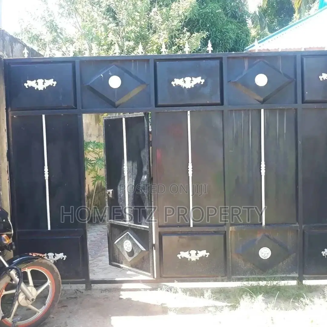 Three Bedroom House In Kigamboni For Sale in Temeke