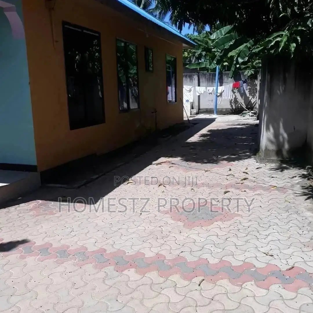 Three Bedroom House In Kigamboni For Sale in Temeke
