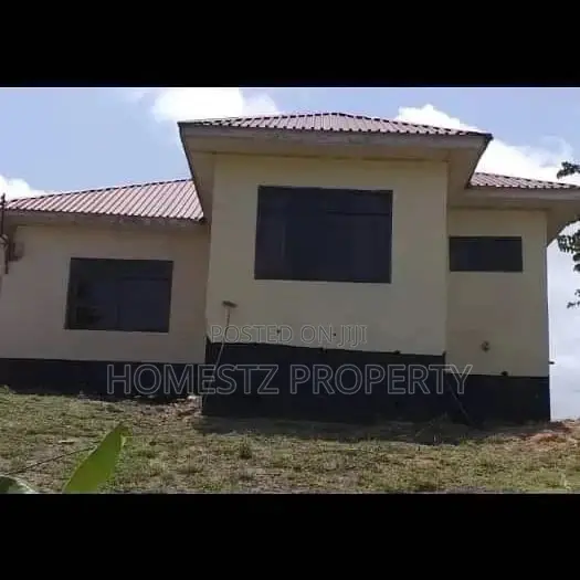 Three Bedroom House In Kibada Kigamboni For Sale in Temeke
