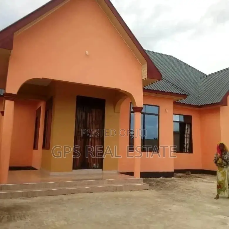 Three Bedroom House In Kibada Kigamboni For Sale in Temeke