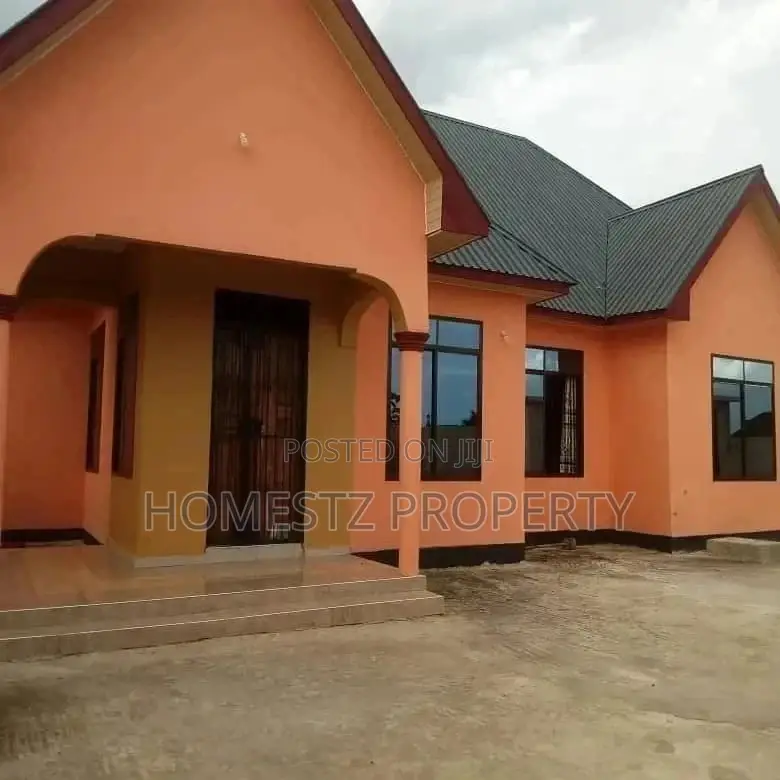 Three Bedroom House In Kibada Kigamboni For Sale in Temeke