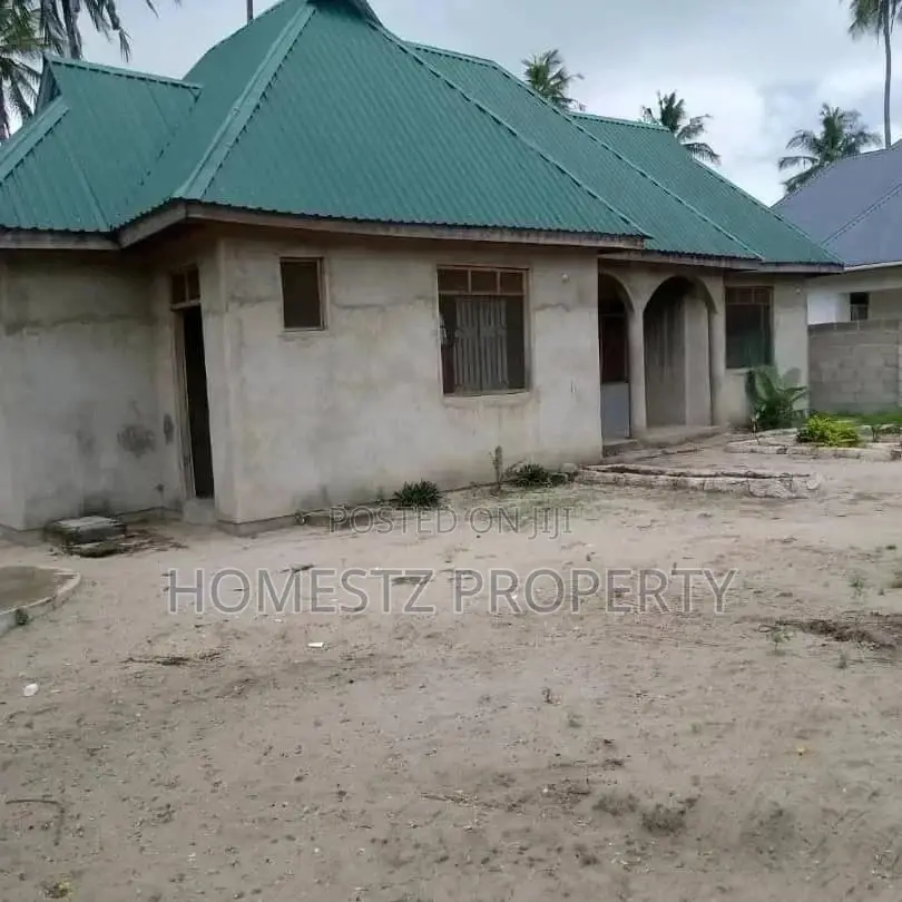Three Bedroom House In Kisiwani For Sale in Temeke