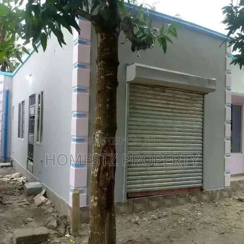 Three Bedroom House In Kisiwani For Sale in Temeke