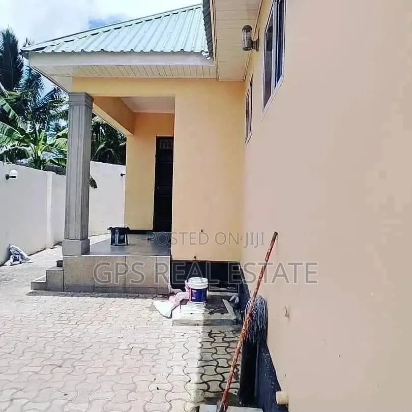 House For Sale in Temeke