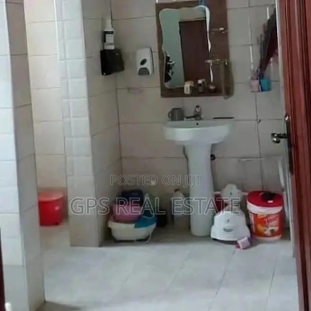 Three Bedroom House In Ununio For Sale in Kinondoni