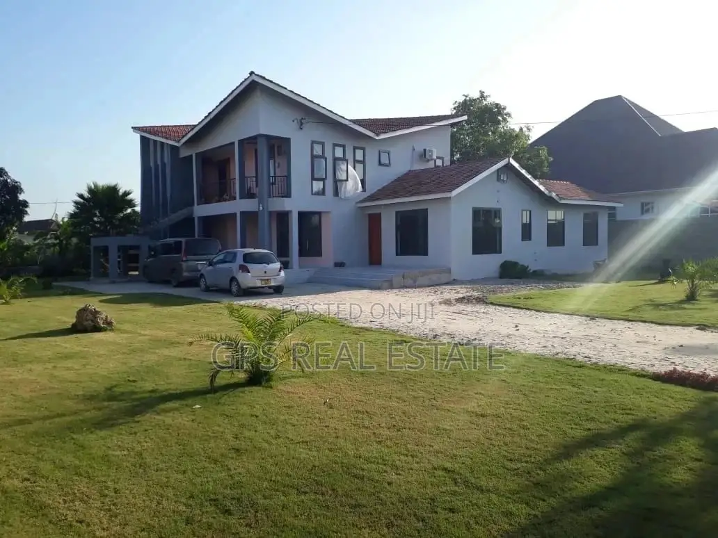 5bdrm House in Mansa Mussa, Kigamboni for Sale in Kigamboni