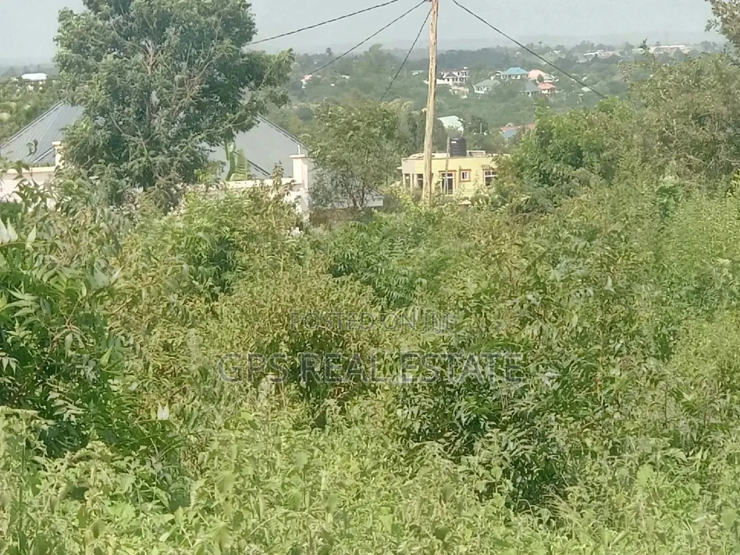 Kiwanja Kinaunzwaaaa in Kinondoni