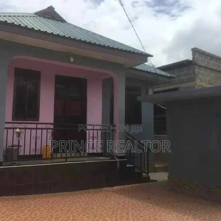 3bdrm House in Mansa Mussa, Kinondoni for Sale in Kinondoni