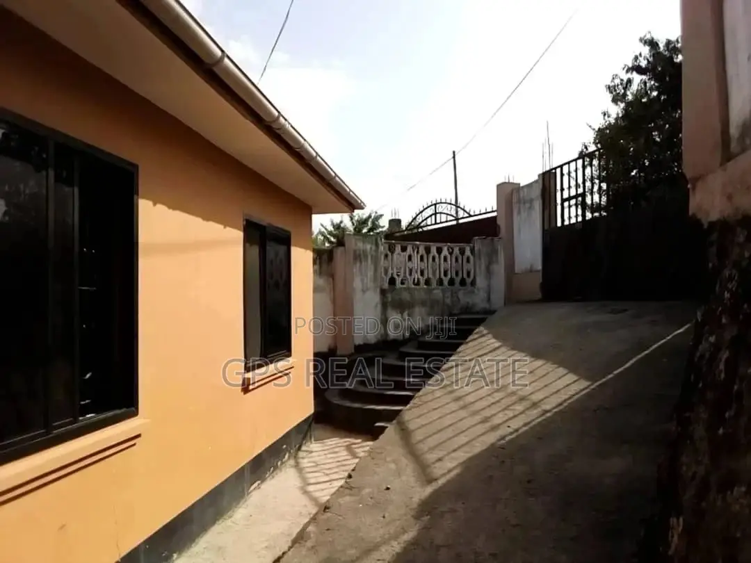 3bdrm House in Mansa Mussa, Kinondoni for Sale in Kinondoni